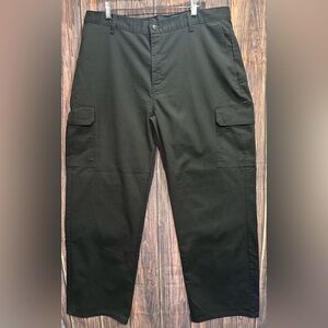 Dickies Cargo Pants - Men’s Size 38W x 32L - Color Black